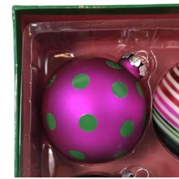 Tommy Hilfiger Fa La La Christmas Ornaments 4 Piece Set 3 inch Ball Exclusive - Picture 5 of 12